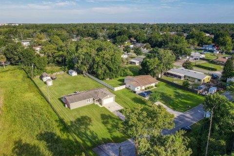 House in Orlando, Florida 2 bedrooms, 144 sq.m. № 1850244 - photo 30