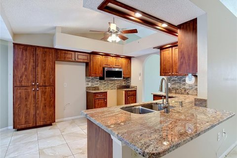 House in Hudson, Florida 3 bedrooms, 150.69 sq.m. № 2097036 - photo 17