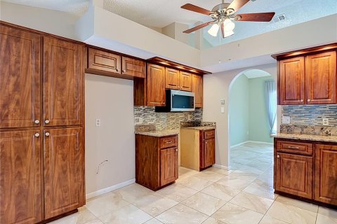 House in Hudson, Florida 3 bedrooms, 150.69 sq.m. № 2097036 - photo 21