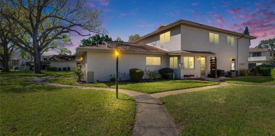 Condo in Clearwater, Florida, 2 bedrooms  № 1576569