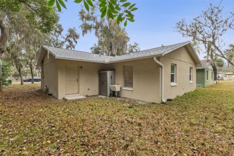 House in Mount Dora, Florida 3 bedrooms, 92.9 sq.m. № 2230034 - photo 25