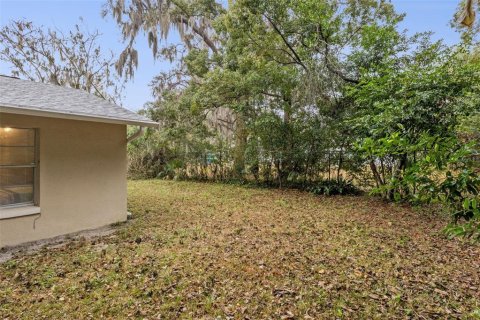 House in Mount Dora, Florida 3 bedrooms, 92.9 sq.m. № 2230034 - photo 24