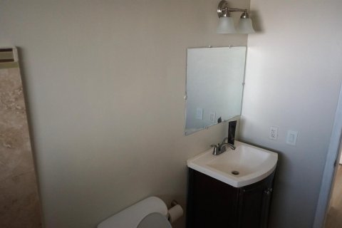 Appartement à louer à Hollywood, Floride: 2 chambres, 77.29 m2 № 2085787 - photo 11
