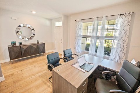 Casa en venta en Winter Haven, Florida, 5 dormitorios, 250.46 m2 № 2213434 - foto 7