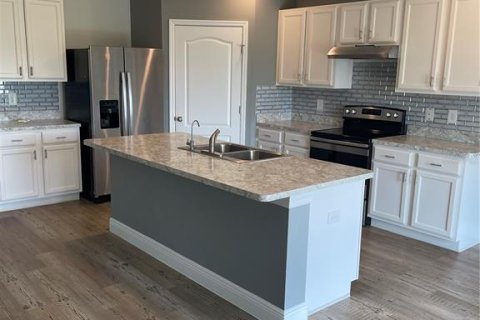 Casa en venta en Winter Haven, Florida, 5 dormitorios, 250.46 m2 № 2213434 - foto 12