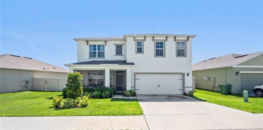 Casa en Winter Haven, Florida 5 dormitorios, 250.46 m2 № 2213434
