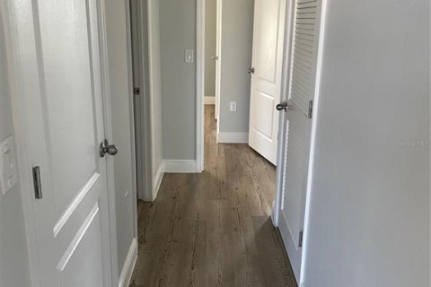 Casa en venta en Winter Haven, Florida, 5 dormitorios, 250.46 m2 № 2213434 - foto 19