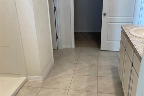 Casa en venta en Winter Haven, Florida, 5 dormitorios, 250.46 m2 № 2213434 - foto 27