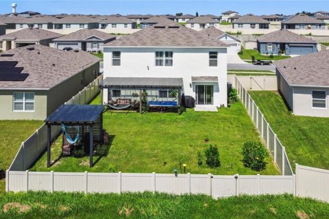 Casa en venta en Winter Haven, Florida, 5 dormitorios, 250.46 m2 № 2213434 - foto 4