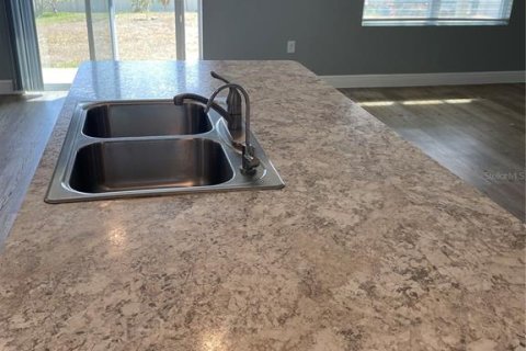 Casa en venta en Winter Haven, Florida, 5 dormitorios, 250.46 m2 № 2213434 - foto 13