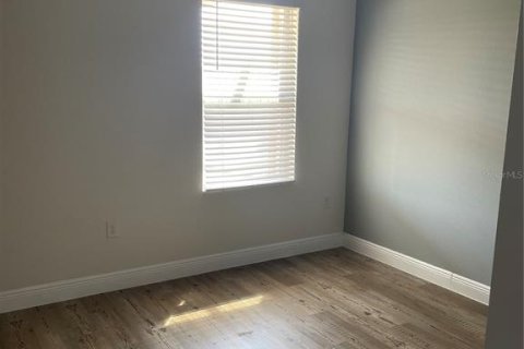 Casa en venta en Winter Haven, Florida, 5 dormitorios, 250.46 m2 № 2213434 - foto 16