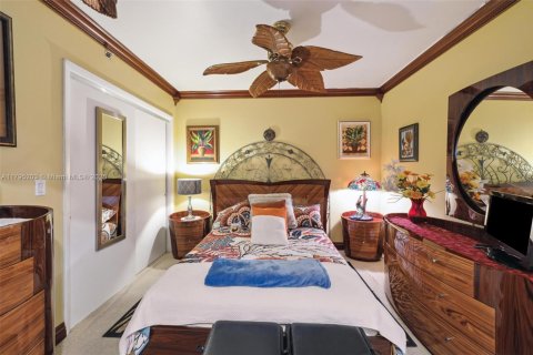 Condo in Hallandale Beach, Florida, 1 bedroom  № 1663382 - photo 13