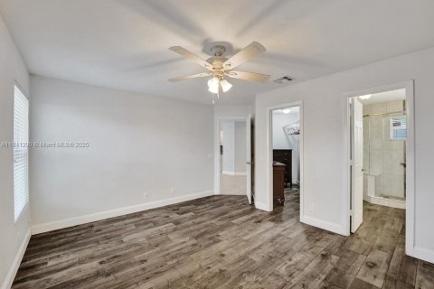 House in Davie, Florida 2 bedrooms, 116.69 sq.m. № 1832245 - photo 30