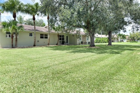 Casa en venta en Homestead, Florida, 3 dormitorios, 159.33 m2 № 1976047 - foto 5