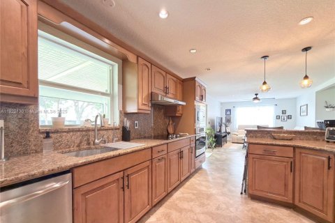 Casa en venta en Homestead, Florida, 3 dormitorios, 159.33 m2 № 1976047 - foto 16