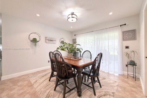 Casa en venta en Homestead, Florida, 3 dormitorios, 159.33 m2 № 1976047 - foto 14