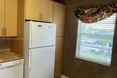 Copropriété à vendre à West Palm Beach, Floride: 2 chambres, 101.82 m2 № 1964241 - photo 4