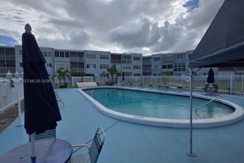 Apartamento en alquiler en Hollywood, Florida, 2 dormitorios, 84.45 m2 № 2040228 - foto 18