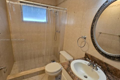 Apartamento en alquiler en Hollywood, Florida, 2 dormitorios, 84.45 m2 № 2040228 - foto 4