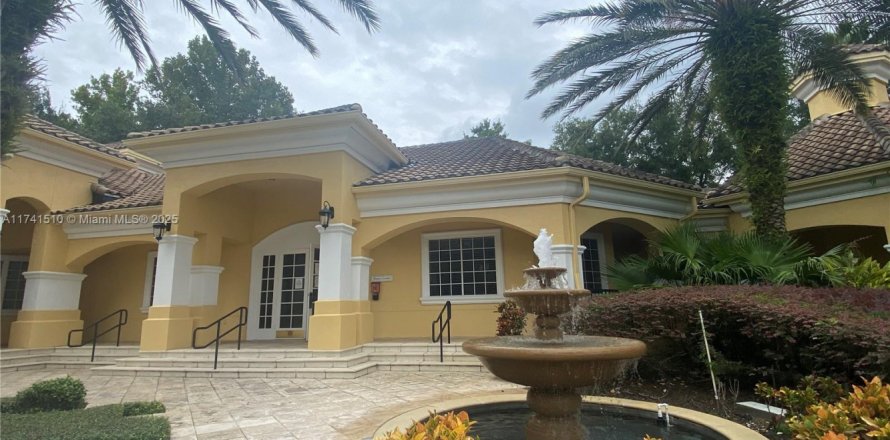 Touwnhouse à Winter Park, Floride 3 chambres, 147.06 m2 № 1867277