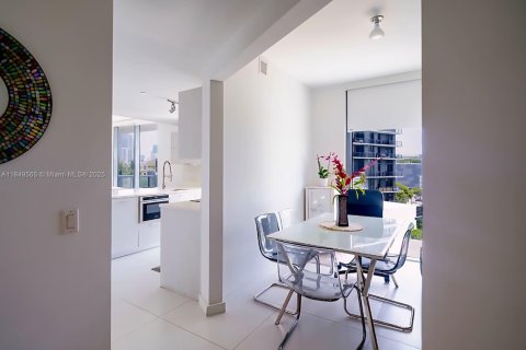 Купить кондоминиум в Майами, Флорида 2 спальни, 100.71м2, № 2037198 - фото 28