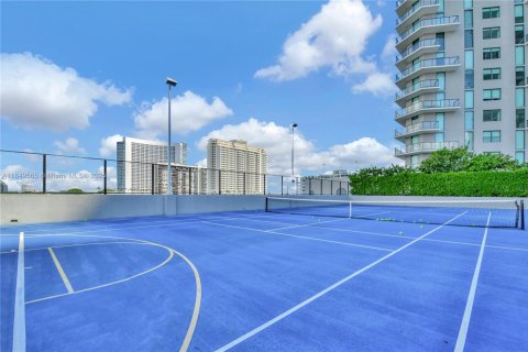 Купить кондоминиум в Майами, Флорида 2 спальни, 100.71м2, № 2037198 - фото 26