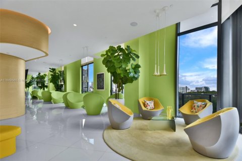 Купить кондоминиум в Майами, Флорида 2 спальни, 100.71м2, № 2037198 - фото 15