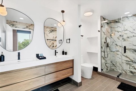 Condominio en alquiler en Orlando, Florida, 2 dormitorios, 117.8 m2 № 1893967 - foto 25