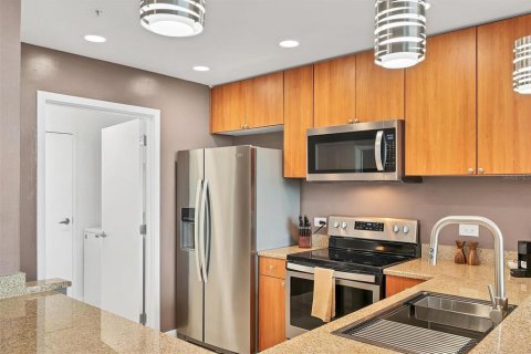 Condominio en alquiler en Orlando, Florida, 2 dormitorios, 117.8 m2 № 1893967 - foto 12