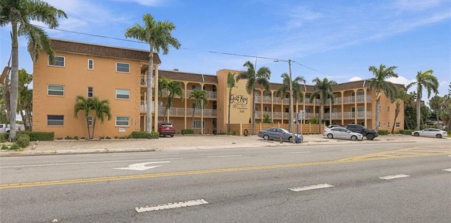 Condo à Saint Pete Beach, Floride, 1 chambre  № 2399140