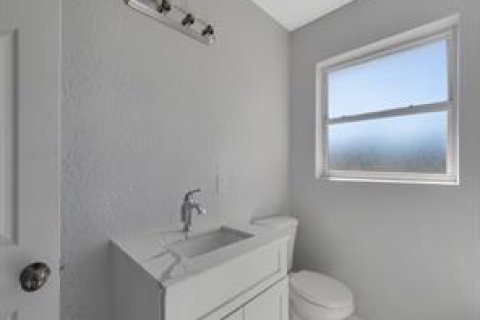 Casa en venta en Vero Beach, Florida, 3 dormitorios, 177.91 m2 № 2146179 - foto 22