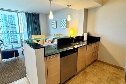 Купить кондоминиум в Санни-Айлс-Бич, Флорида 1 спальня, 63.92м2, № 2024445 - фото 7