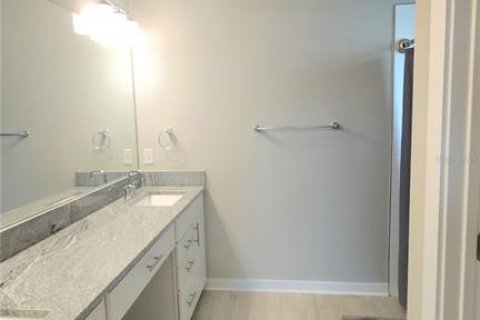 Townhouse in Tampa, Florida 4 bedrooms, 235.79 sq.m. № 1885192 - photo 19