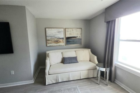 Townhouse in Tampa, Florida 4 bedrooms, 235.79 sq.m. № 1885192 - photo 16