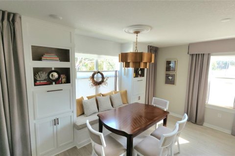 Townhouse in Tampa, Florida 4 bedrooms, 235.79 sq.m. № 1885192 - photo 7