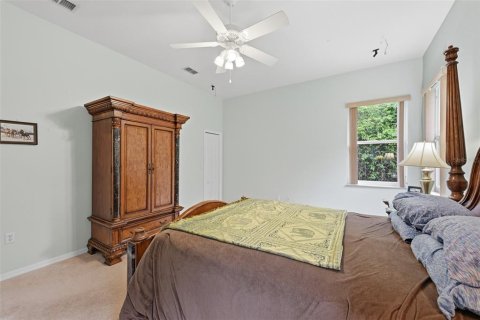 House in Spring Hill, Florida 3 bedrooms, 276.85 sq.m. № 2329539 - photo 26