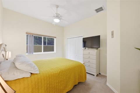 House in Spring Hill, Florida 3 bedrooms, 276.85 sq.m. № 2329539 - photo 22