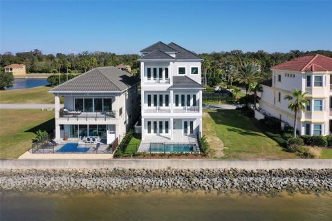 Casa en venta en Palm Coast, Florida, 4 dormitorios, 410.26 m2 № 1508069 - foto 4