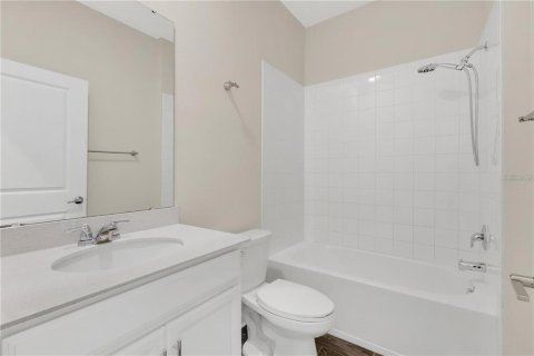 Villa ou maison à louer à Davenport, Floride: 3 chambres, 193.24 m2 № 2339015 - photo 12