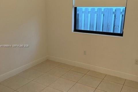 Casa en alquiler en Miami, Florida, 4 dormitorios, 163.04 m2 № 2010818 - foto 23