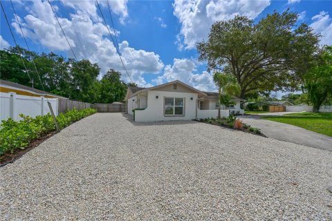 Villa ou maison à vendre à Sarasota, Floride: 4 chambres, 223.71 m2 № 1888590 - photo 3
