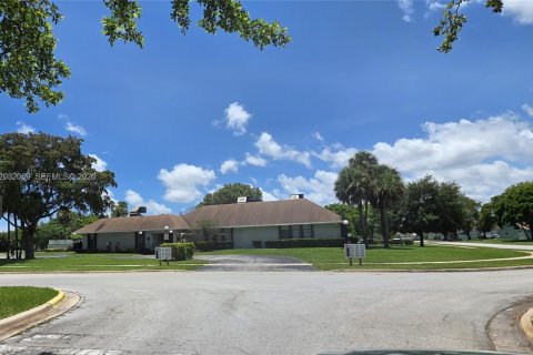 Copropriété à louer à Margate, Floride: 2 chambres, 90.12 m2 № 2240694 - photo 26