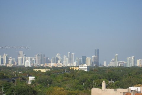 Condo in Miami, Florida, 1 bedroom  № 1859966 - photo 14