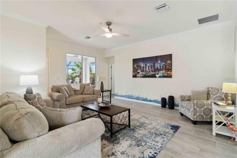 Casa en venta en Port Charlotte, Florida, 3 dormitorios, 155.8 m2 № 1822892 - foto 8