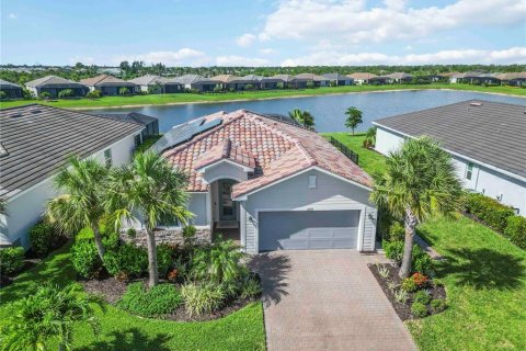 Casa en venta en Port Charlotte, Florida, 3 dormitorios, 155.8 m2 № 1822892 - foto 1