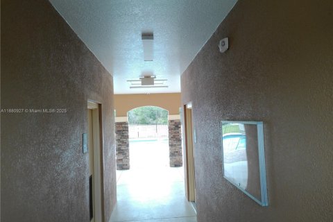 Casa en alquiler en Palm Bay, Florida, 4 dormitorios, 169.83 m2 № 1922351 - foto 28