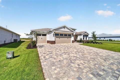 Villa ou maison à vendre à Ocala, Floride: 3 chambres, 266.63 m2 № 2398579 - photo 4