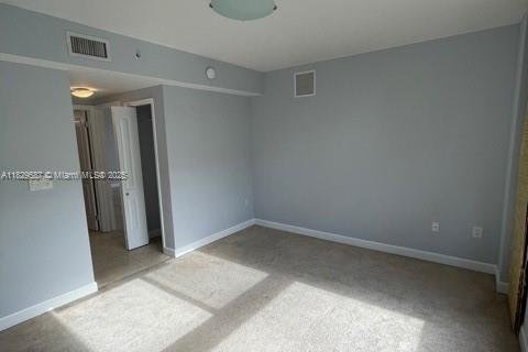 Condo in Miami, Florida, 2 bedrooms  № 1802585 - photo 12