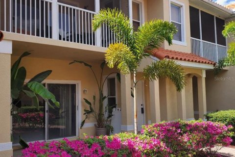 Condo in Lutz, Florida, 3 bedrooms  № 2360886