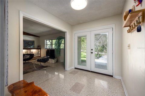Casa en venta en Gainesville, Florida, 4 dormitorios, 277.22 m2 № 1858285 - foto 10